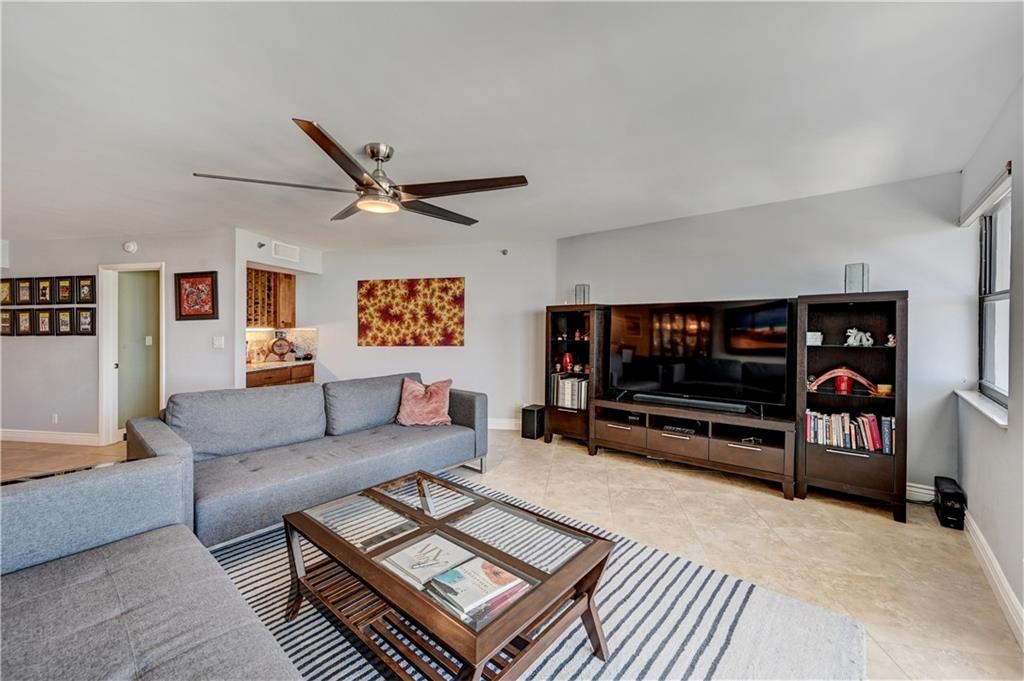 SEAPOINTE OF POMPANO - Residential