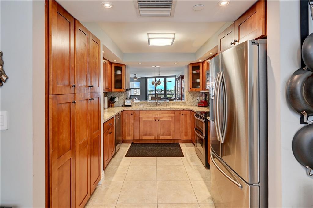 SEAPOINTE OF POMPANO - Residential