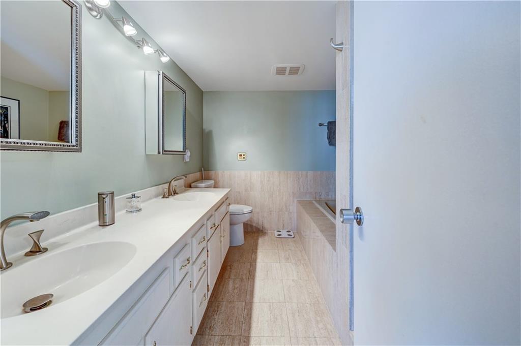 SEAPOINTE OF POMPANO - Residential