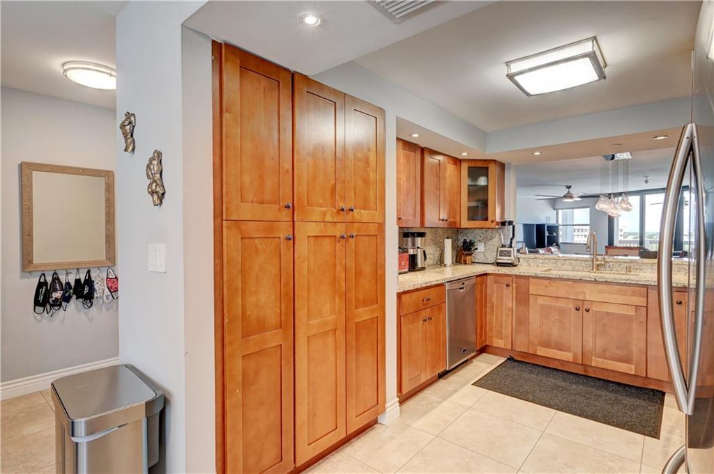 SEAPOINTE OF POMPANO - Residential