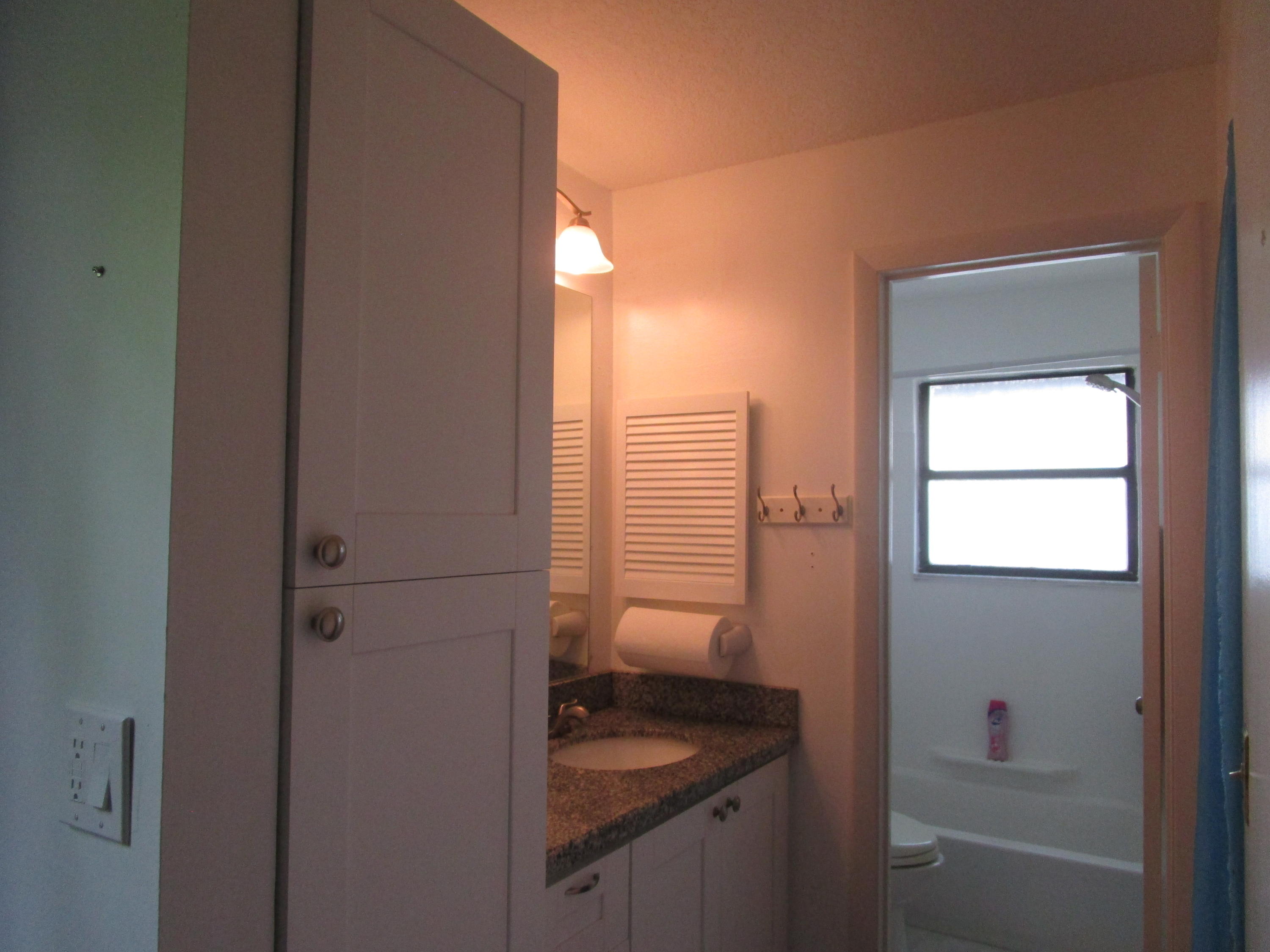 STRATHMORE GATE I UNIT ONE - Residential