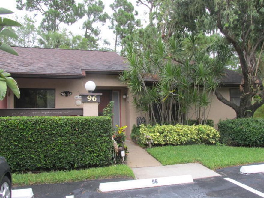 All measures approximate. This is a 3 bedroom convertible with enclosed florida room.
Beautifully redone villa. New kitchen cabinets and granite counters. Stainless appliances, water heater 2016 and a/c has uv light.
Laminate flooring.
HOA rules state 55+. Capital Contribution of $925 due at closing.