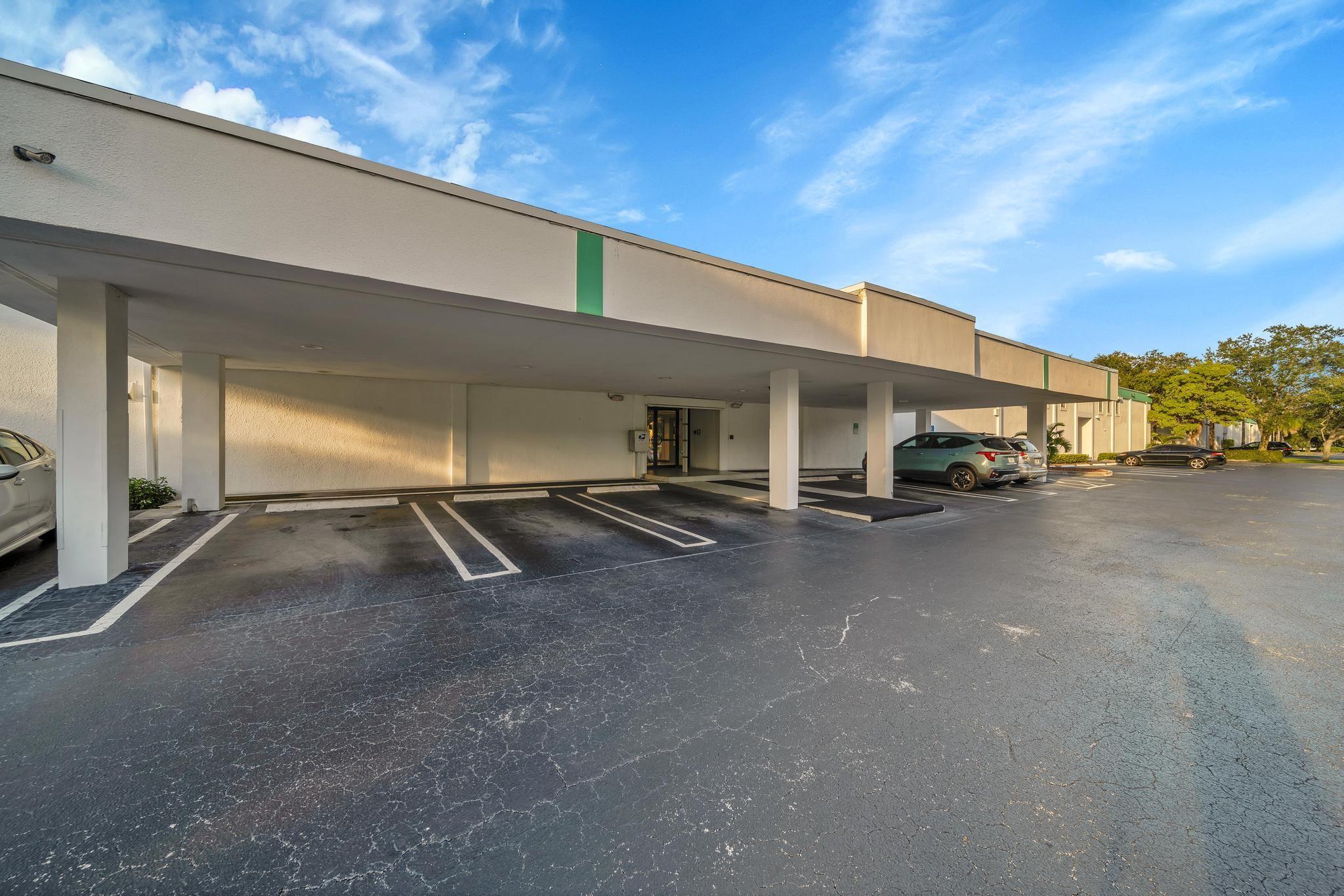 12095 NW 39th Street