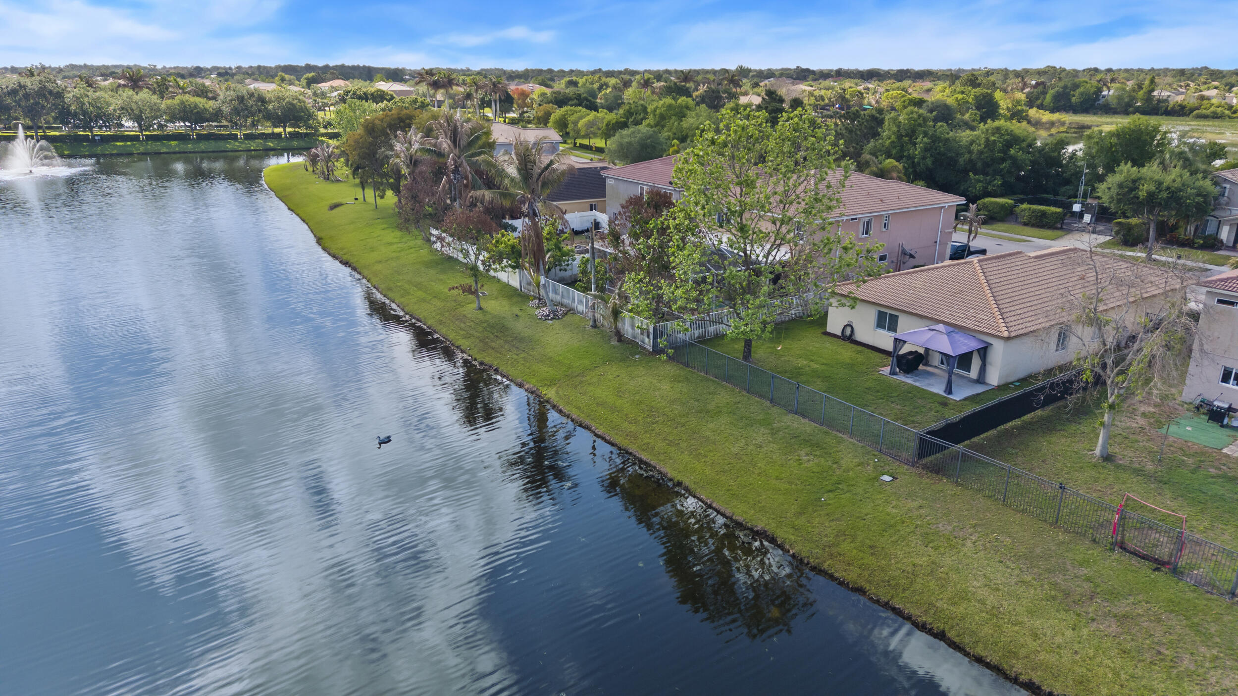 FIRST REPLAT OF PORTOFINO ISLES - Residential