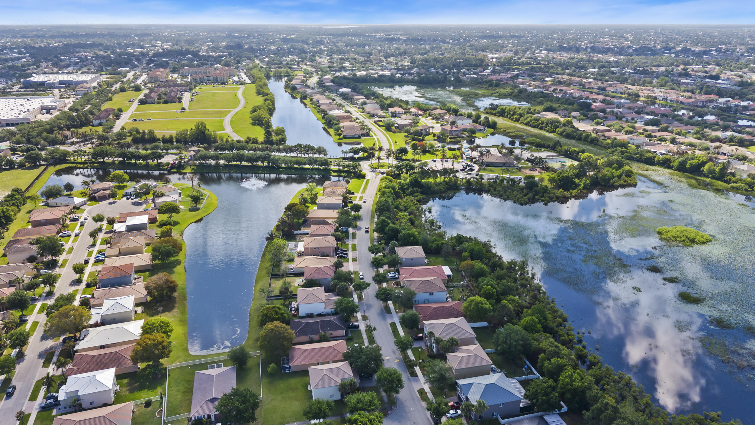 FIRST REPLAT OF PORTOFINO ISLES - Residential