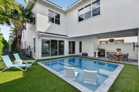 Tiny photo for 13241 Alton Road, Palm Beach Gardens, FL 33418 (MLS # B26089869)