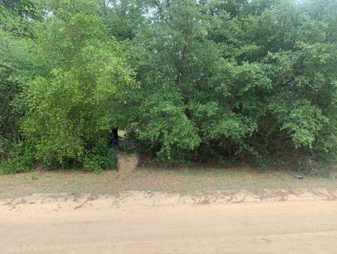 110 Brown St Interlachen FL 32148