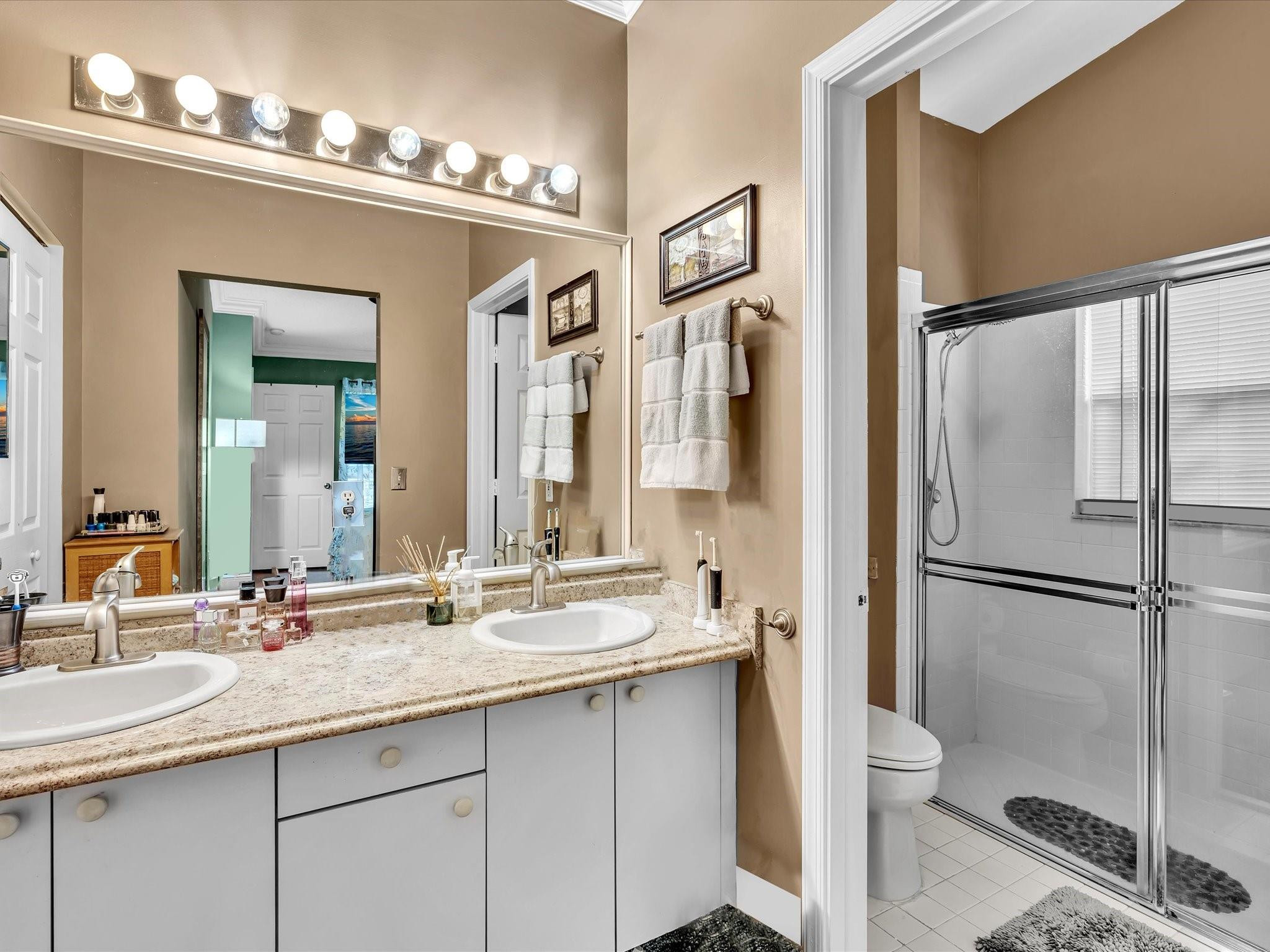 Regency Lakes At Coconut - Residential