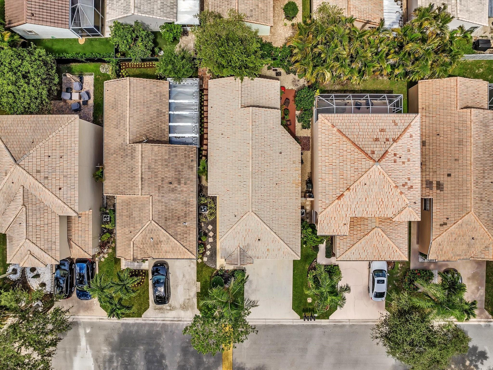 Regency Lakes At Coconut - Residential