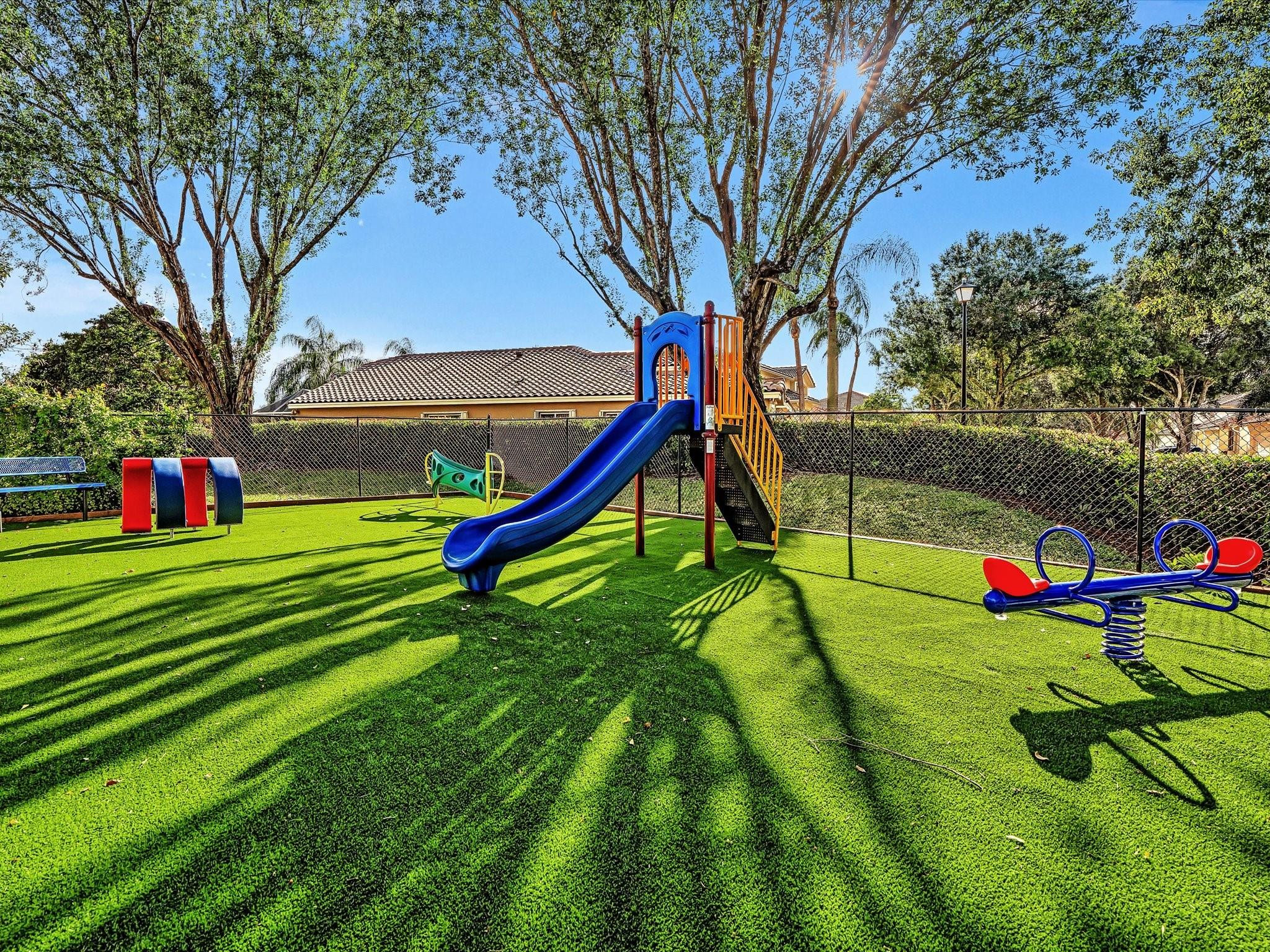 Regency Lakes At Coconut - Residential