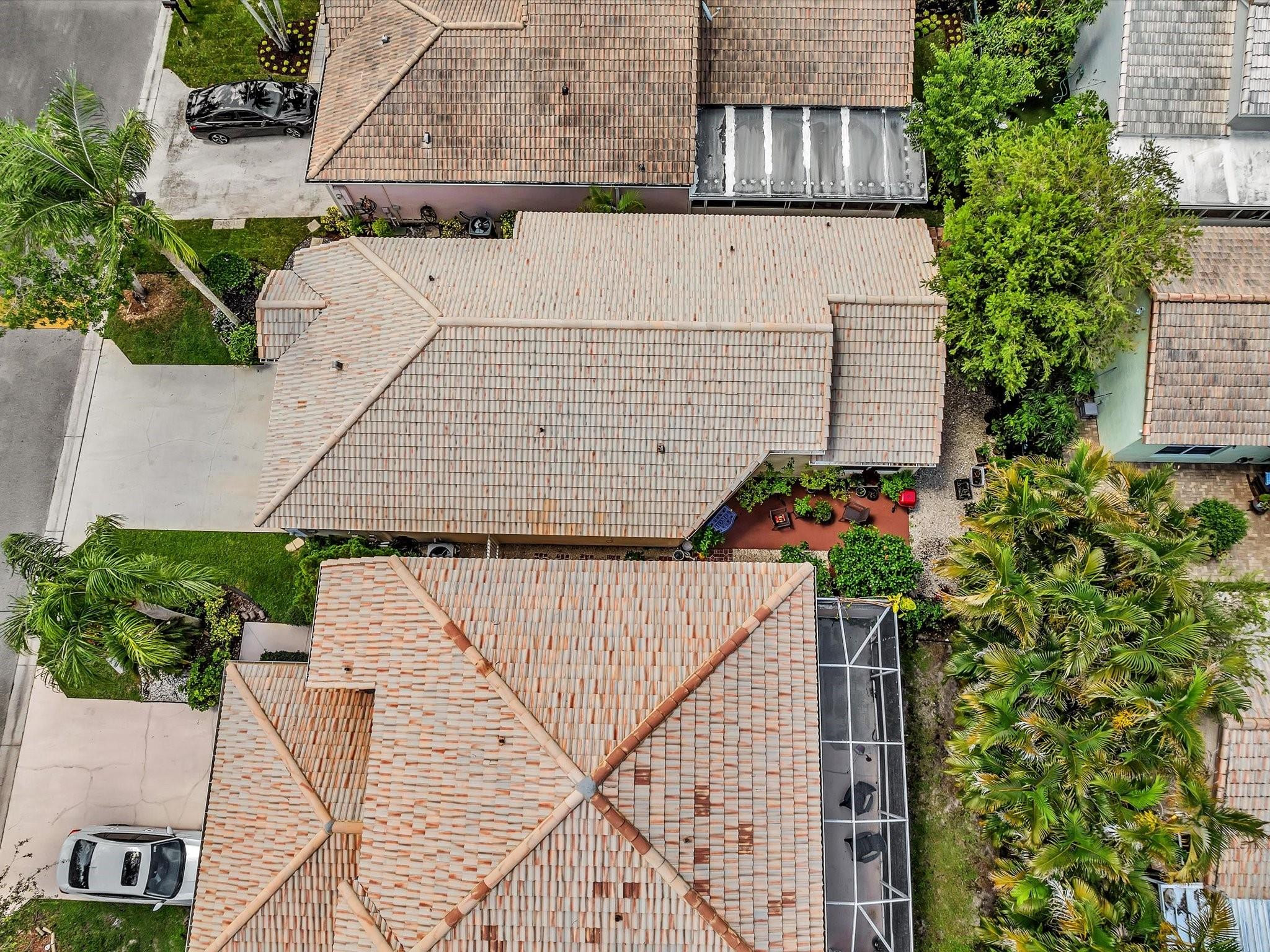 Regency Lakes At Coconut - Residential