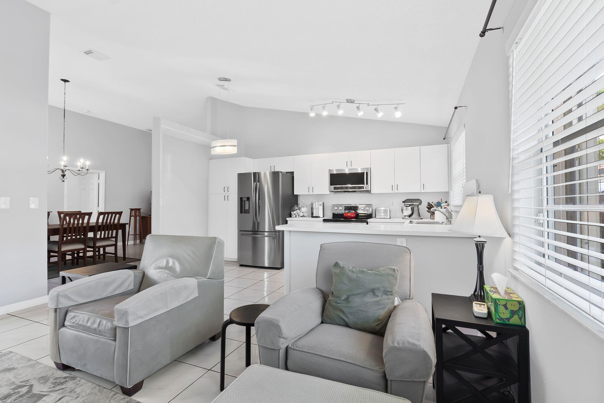 FOREST LAKES ESTATES SEC 2 - Residential
