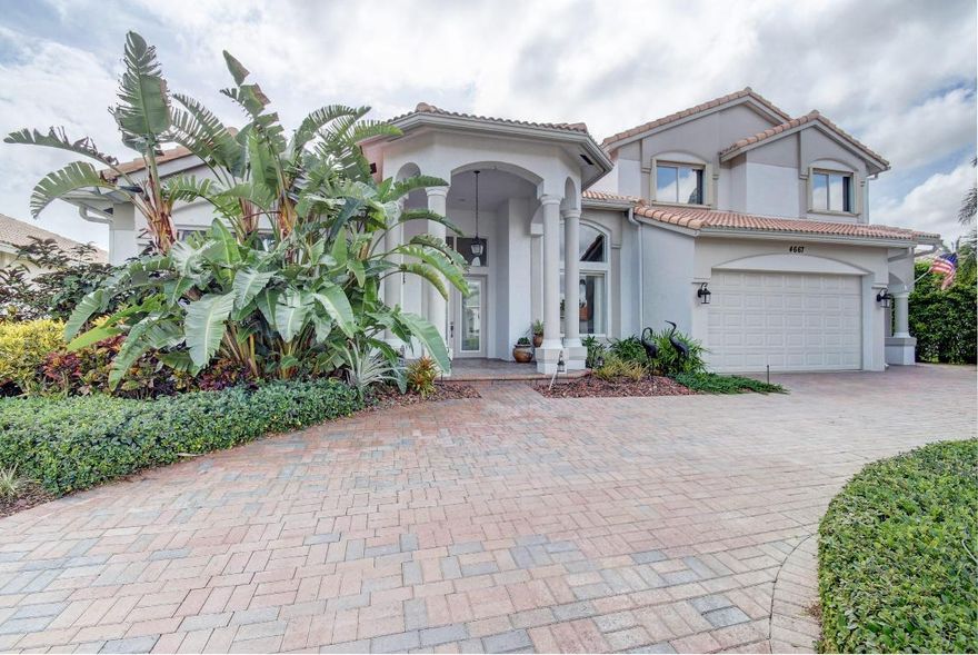 This immaculate custom-built home is loaded with upgrades! A light and bright spacious 5 bed/4 bath/3 car garage home that has been impeccably maintained by the same owner. Entertain in the fully loaded custom-designed summer kitchen and cascading pool & spa under a two story screen enclosure. Impeccable detail throughout! There are over $130,000 in upgrades including a whole-house 25KW generator as well as a 500 gallon propane tank. With soaring 20 foot ceilings, an updated designer kitchen, two expansive family-rooms with exquisite appointments, no buyer will be disappointed! New interior and exterior paint, new duel AC systems, new duel hot water heaters, and a new custom impact front door. No expense was spared!