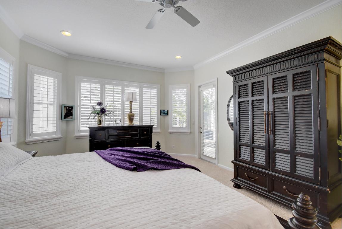 ISLES AT WELLINGTON 4 - Residential