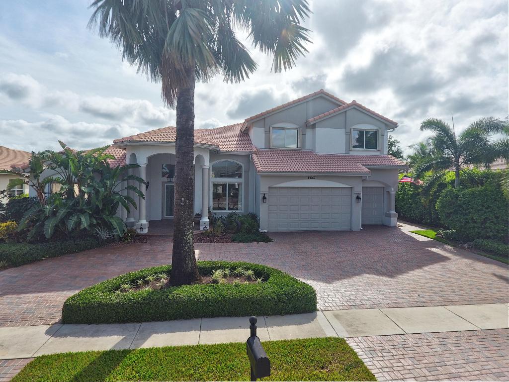 ISLES AT WELLINGTON 4 - Residential