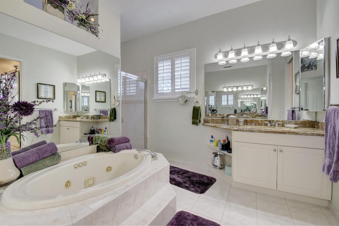 ISLES AT WELLINGTON 4 - Residential