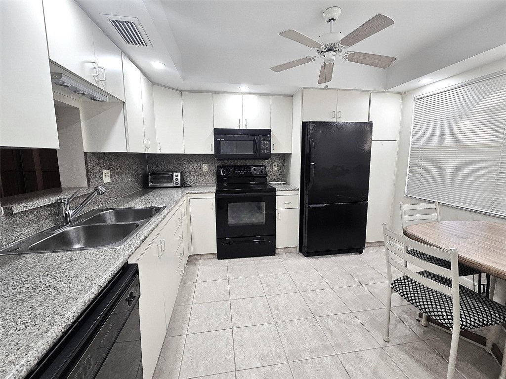 LUCAYA - Residential