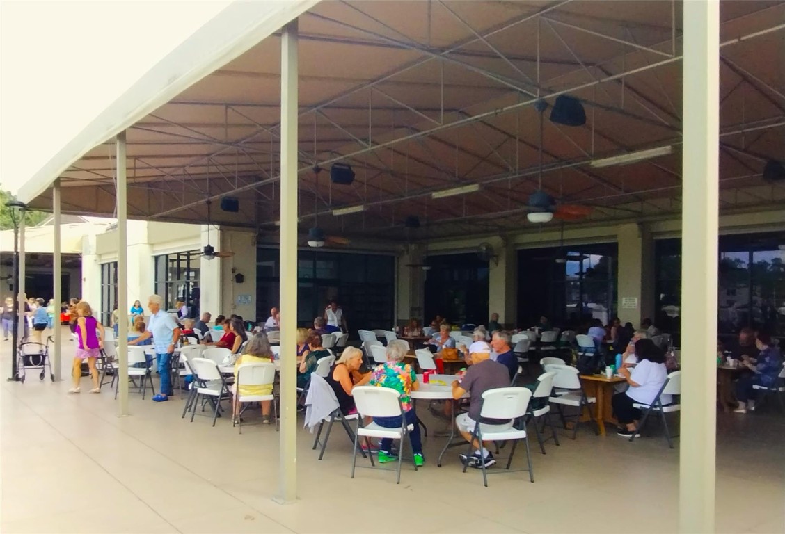 LUCAYA - Residential