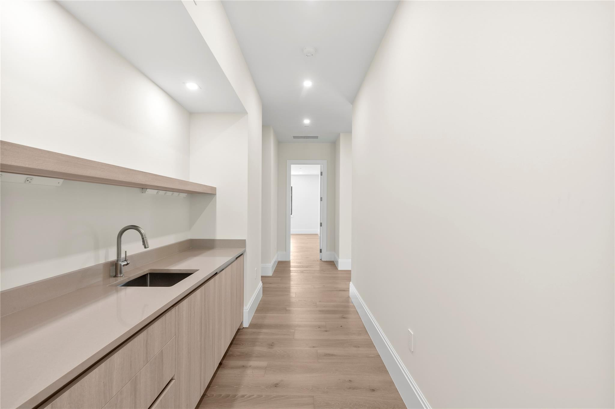 PARAGON ESTATES - Residential