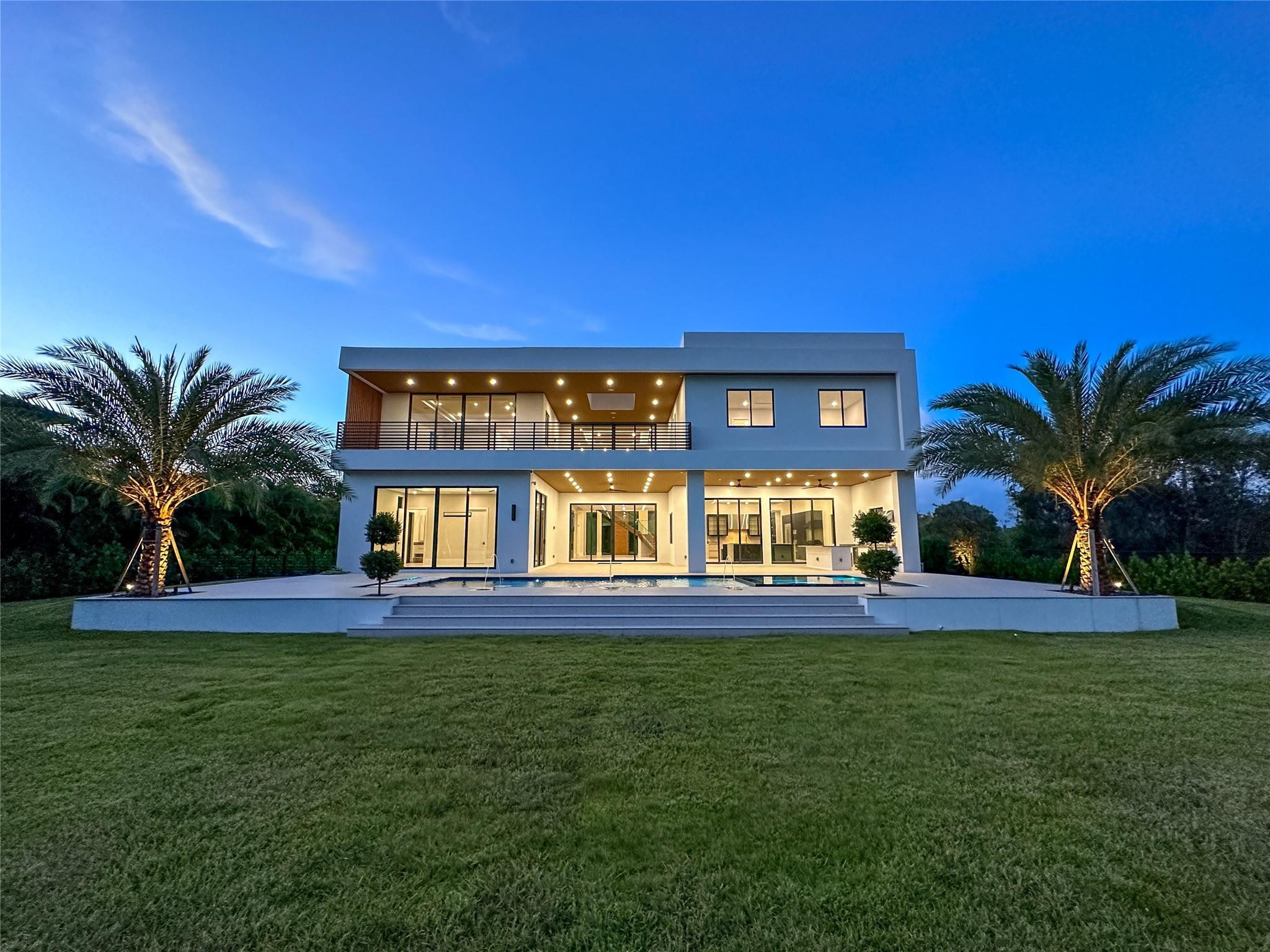 PARAGON ESTATES - Residential