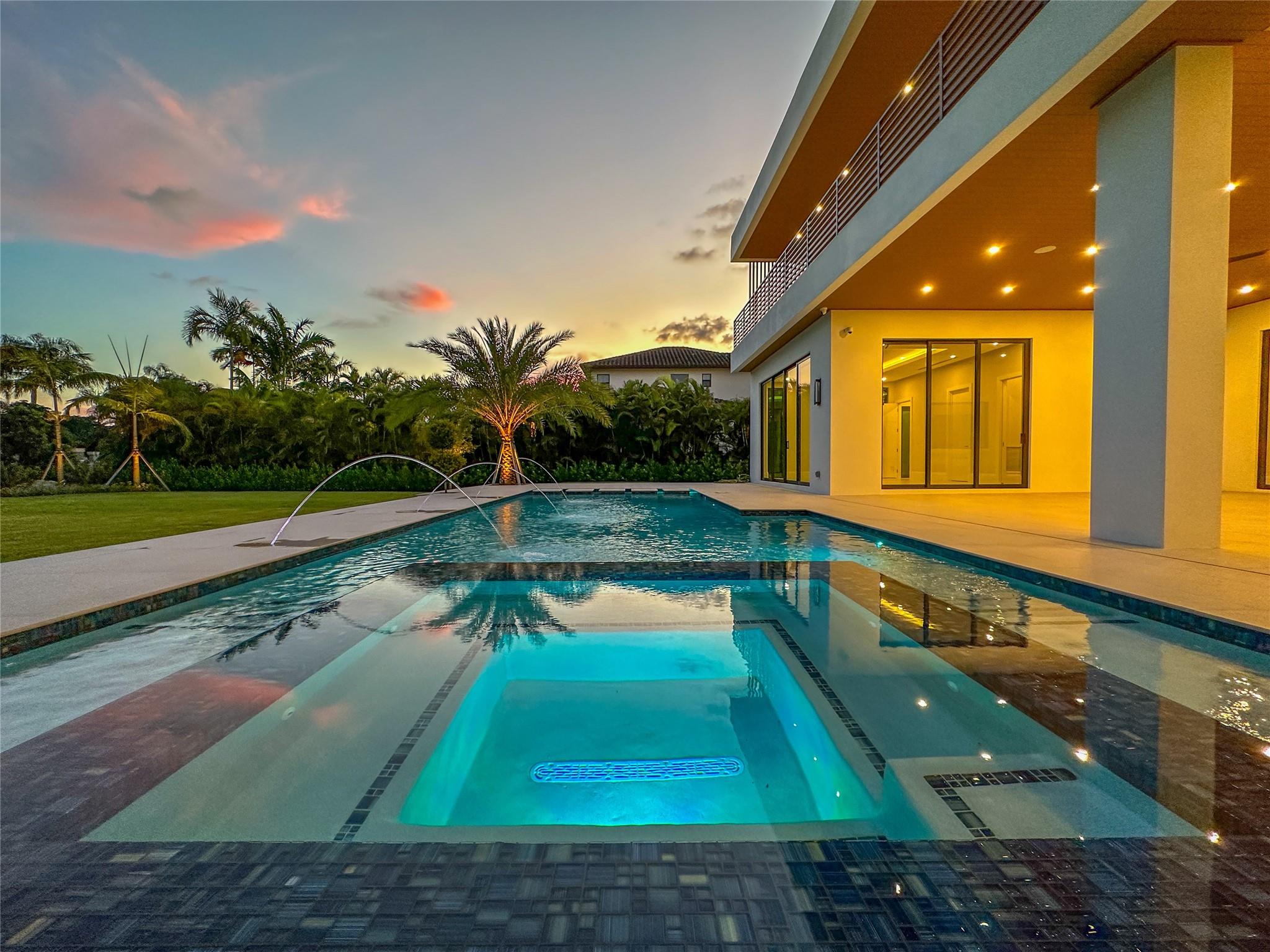 PARAGON ESTATES - Residential