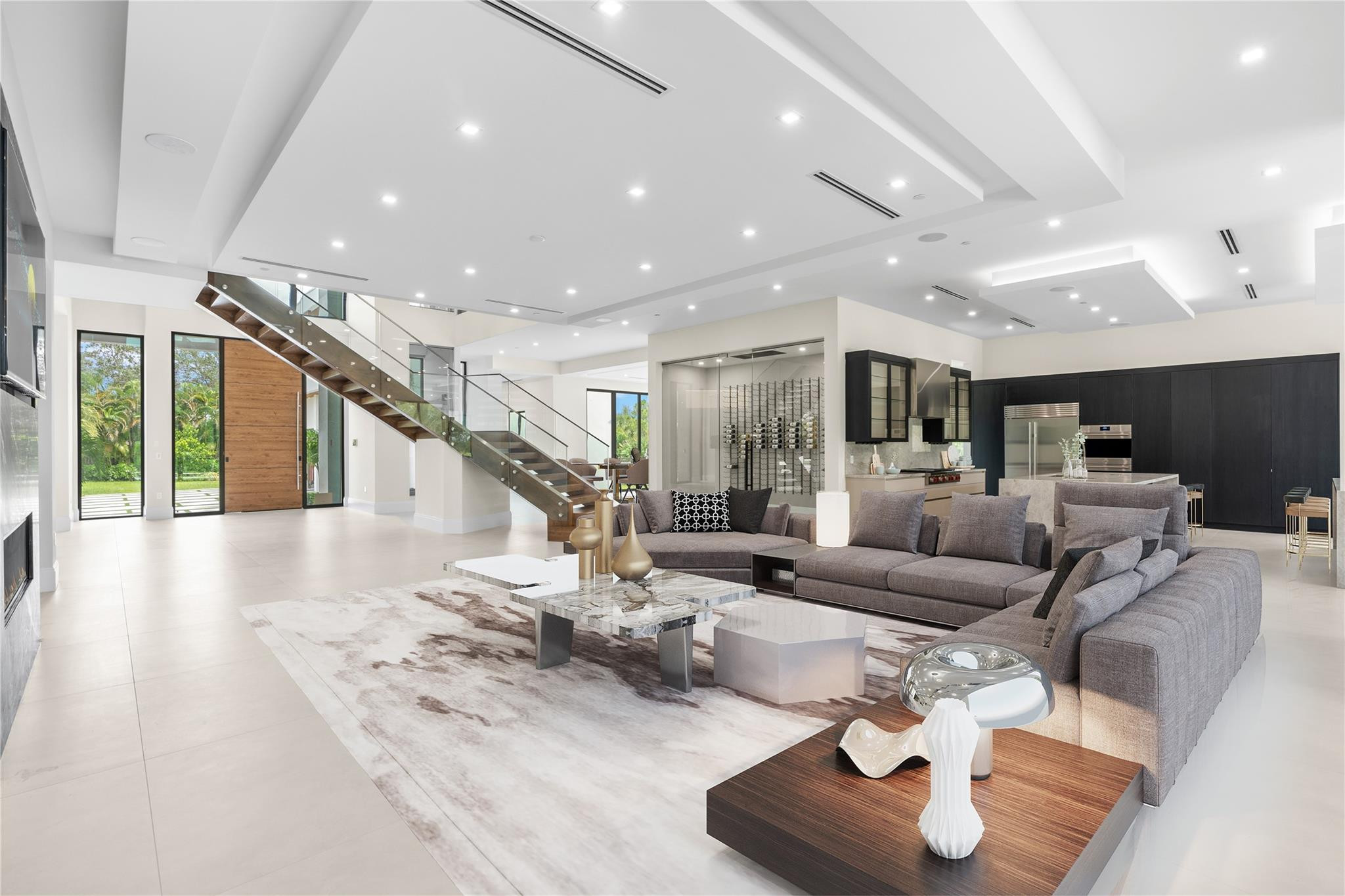 PARAGON ESTATES - Residential