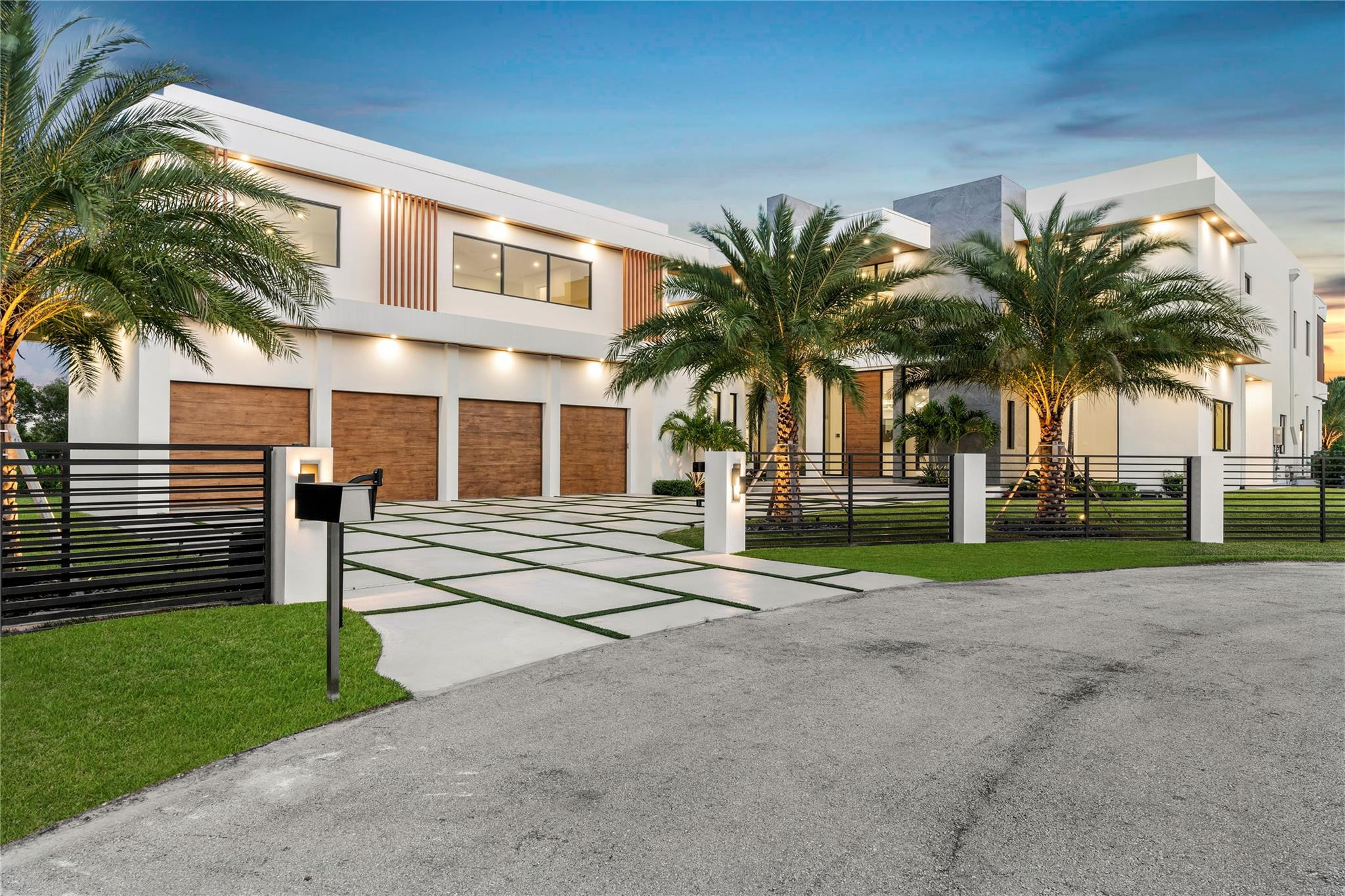 PARAGON ESTATES - Residential