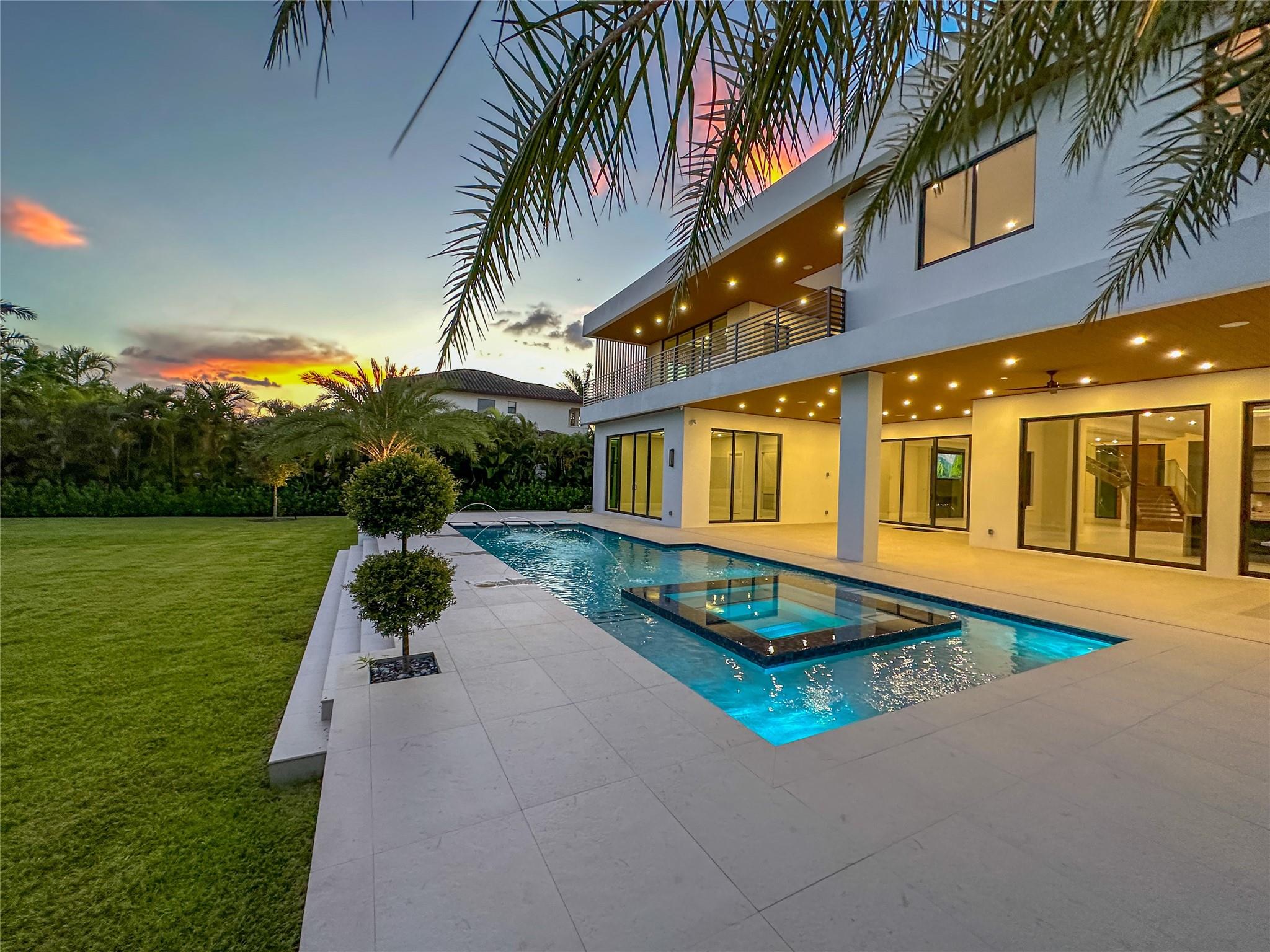 PARAGON ESTATES - Residential