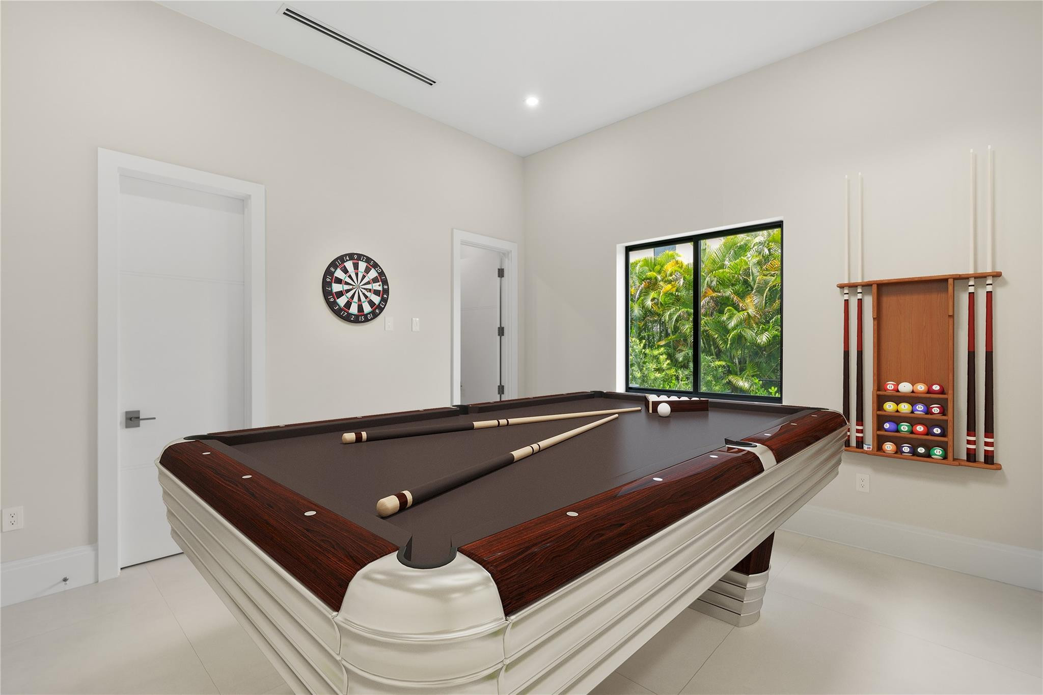 PARAGON ESTATES - Residential