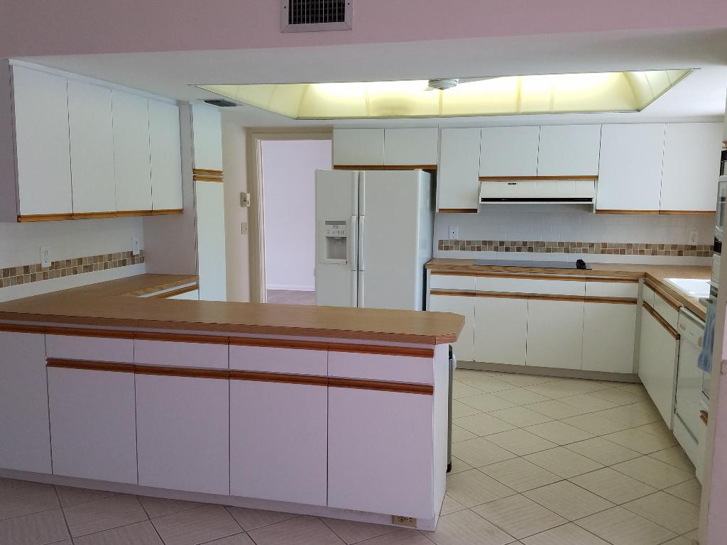 GOLDEN HARBOUR - Residential Lease