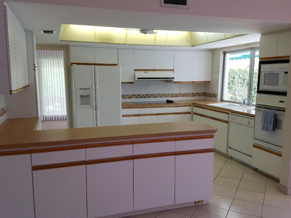 GOLDEN HARBOUR - Residential Lease