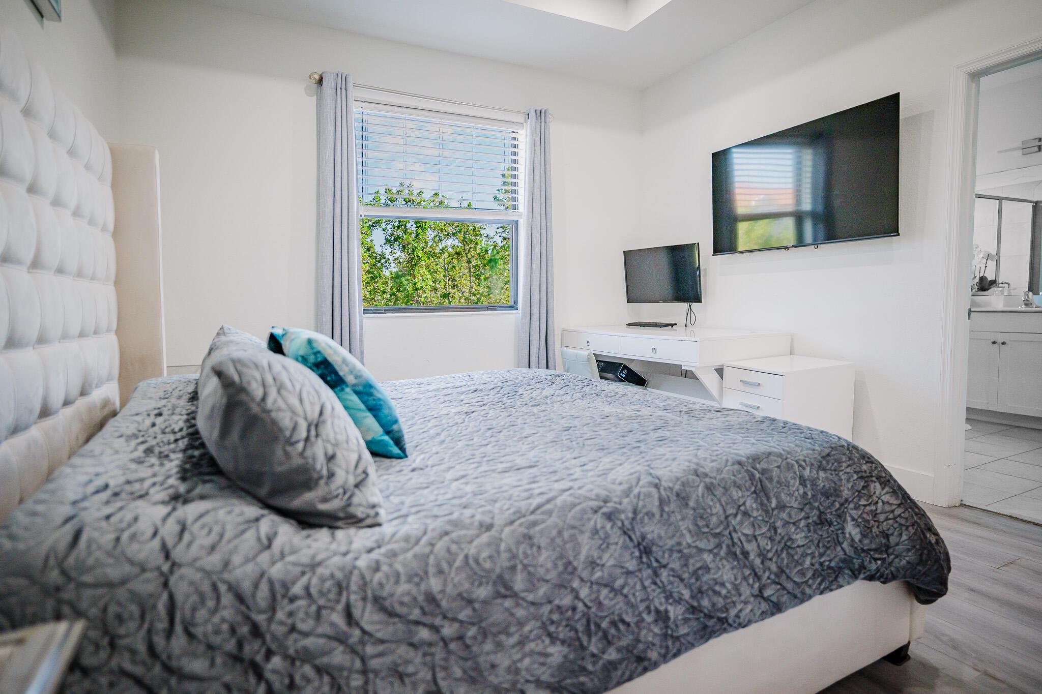 CELEBRATION POINTE - Residential