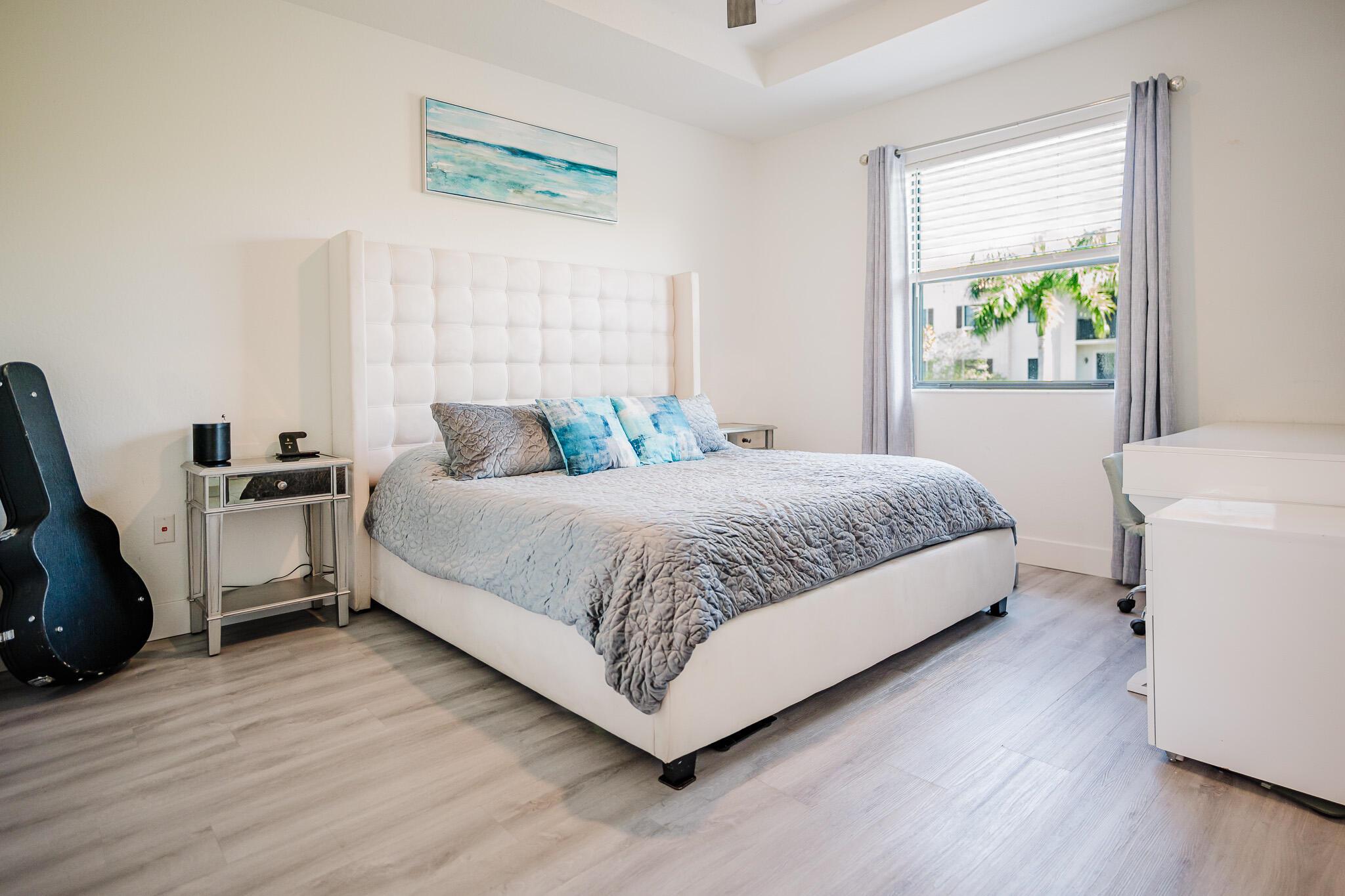 CELEBRATION POINTE - Residential