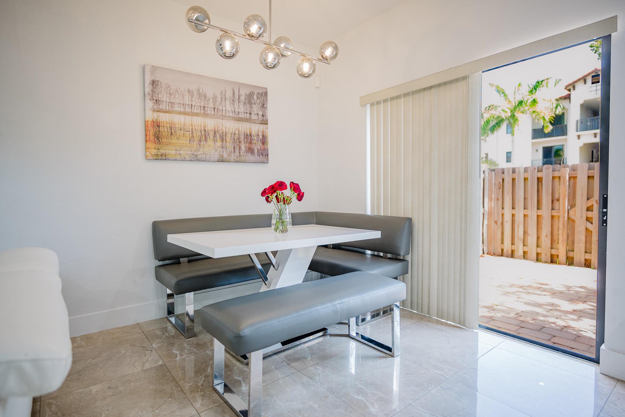 CELEBRATION POINTE - Residential