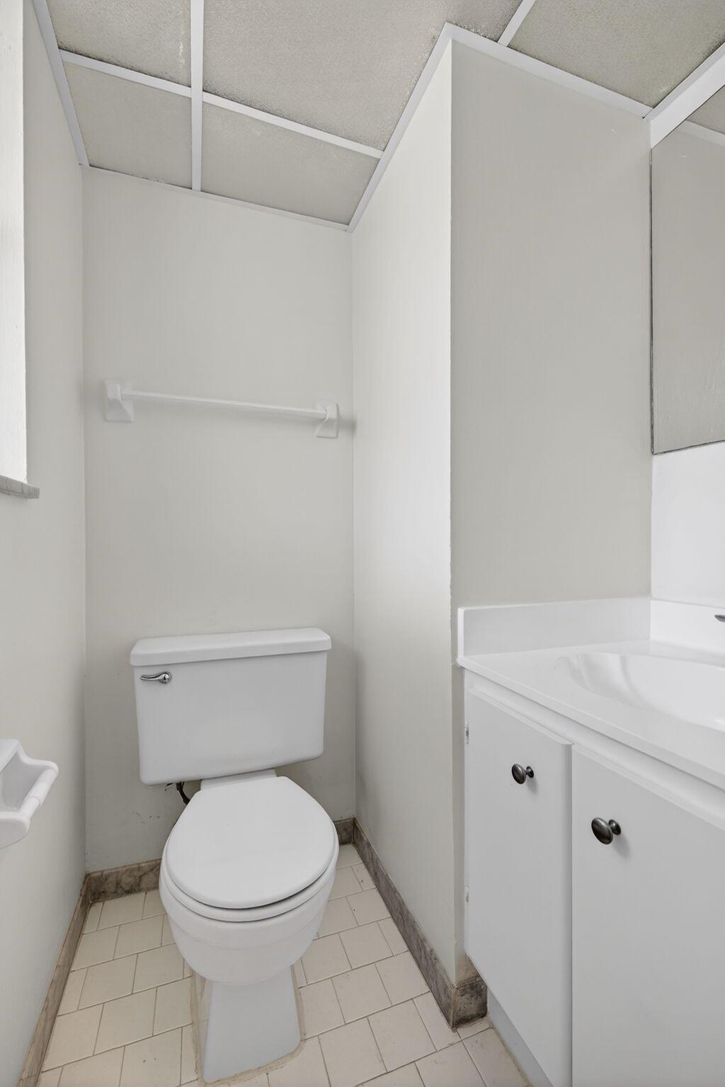 VERSAILLES GARDENS CONDO - Residential