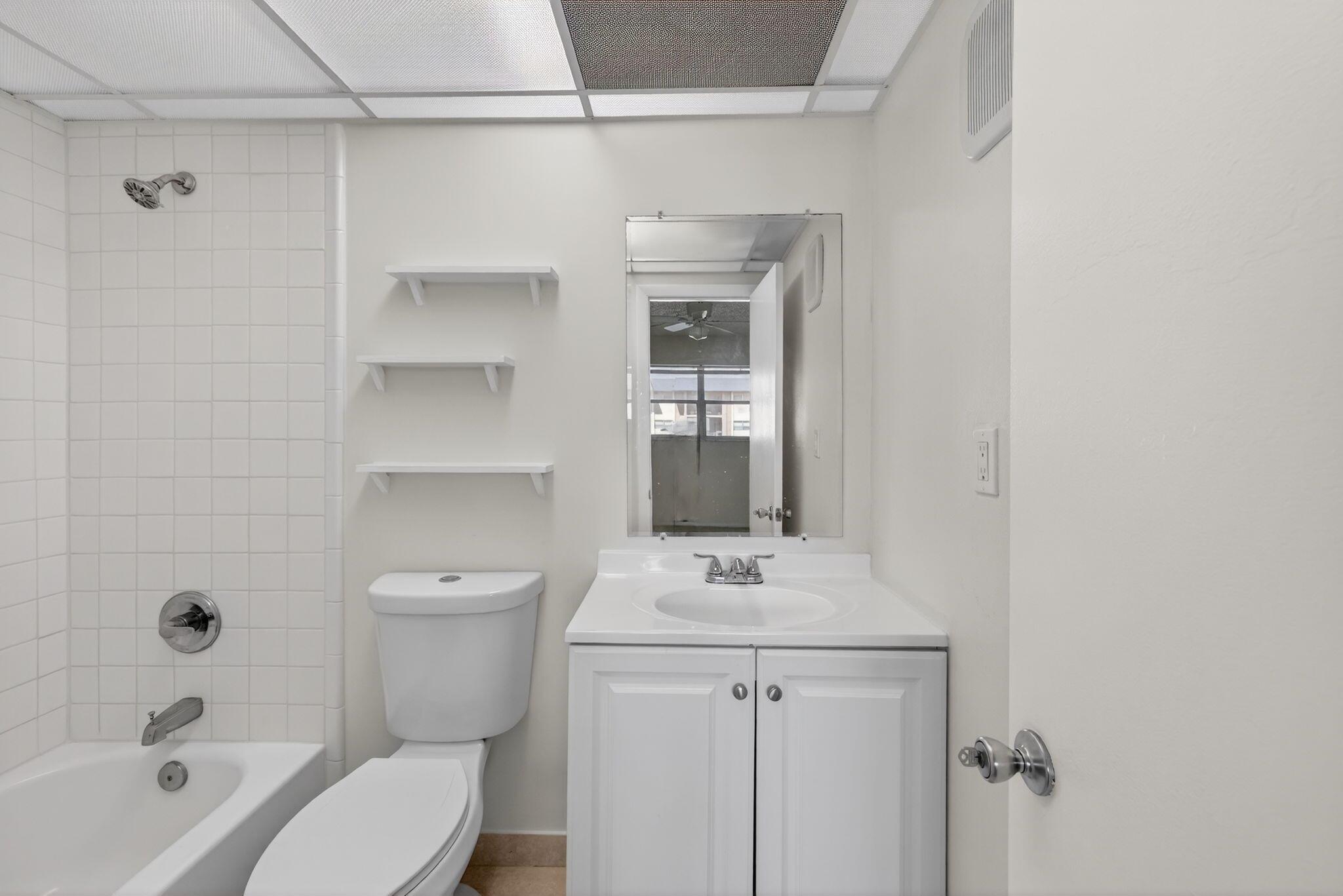 VERSAILLES GARDENS CONDO - Residential