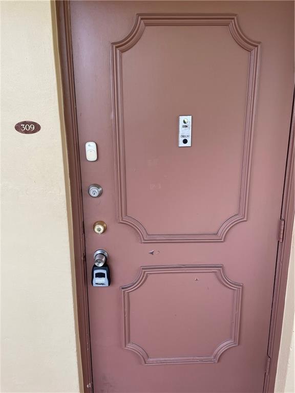 Bermuda Club - Residential