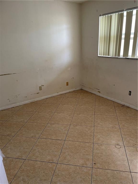 Bermuda Club - Residential