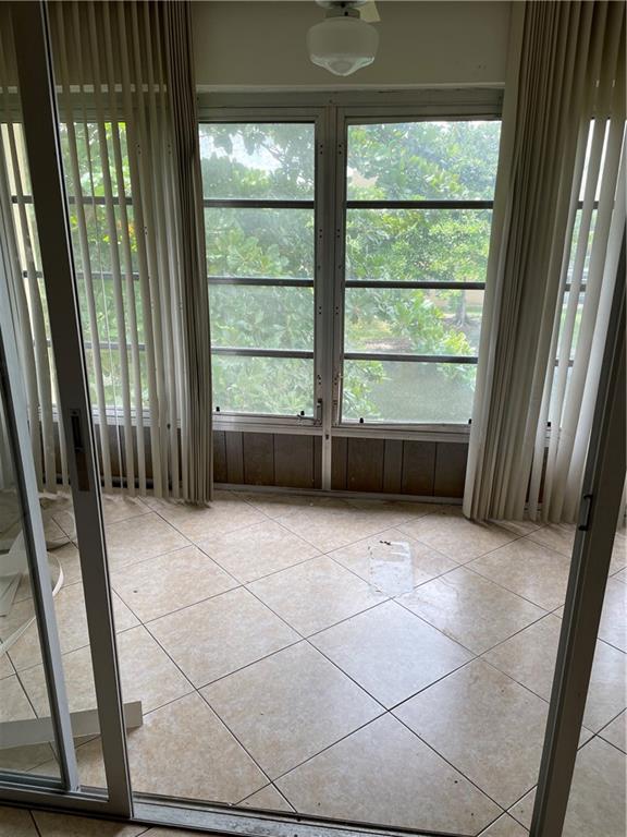 Bermuda Club - Residential