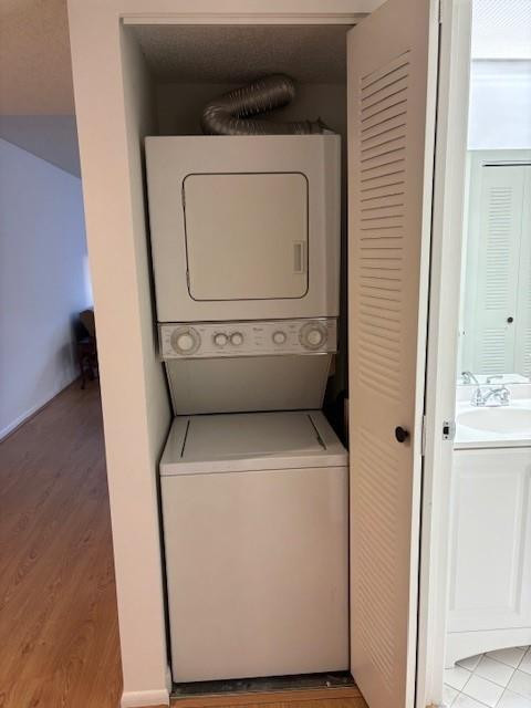 CENTURY VILLAGE - Residential Lease