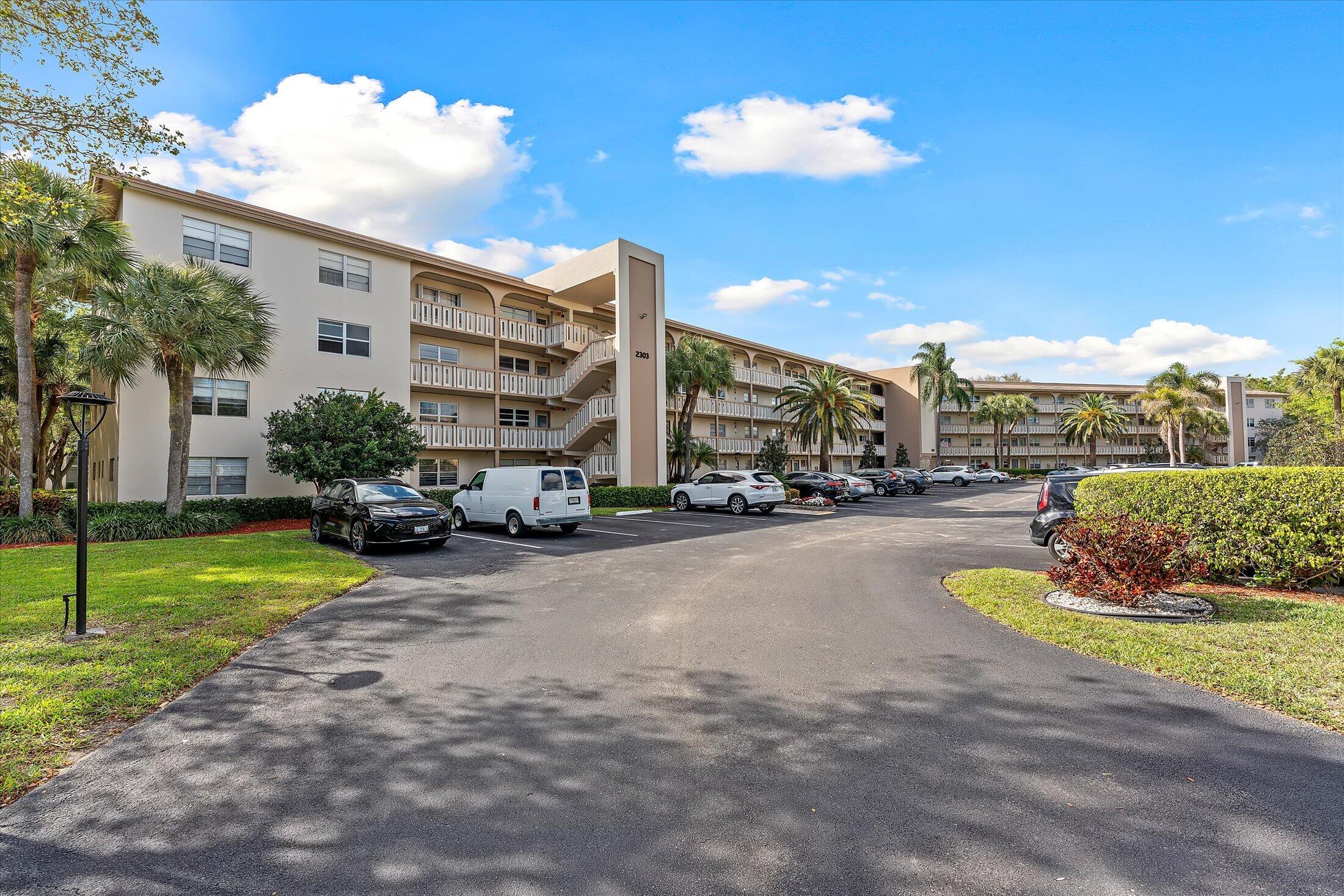 LUCAYA VILLAGE 1-C CONDO - Residential