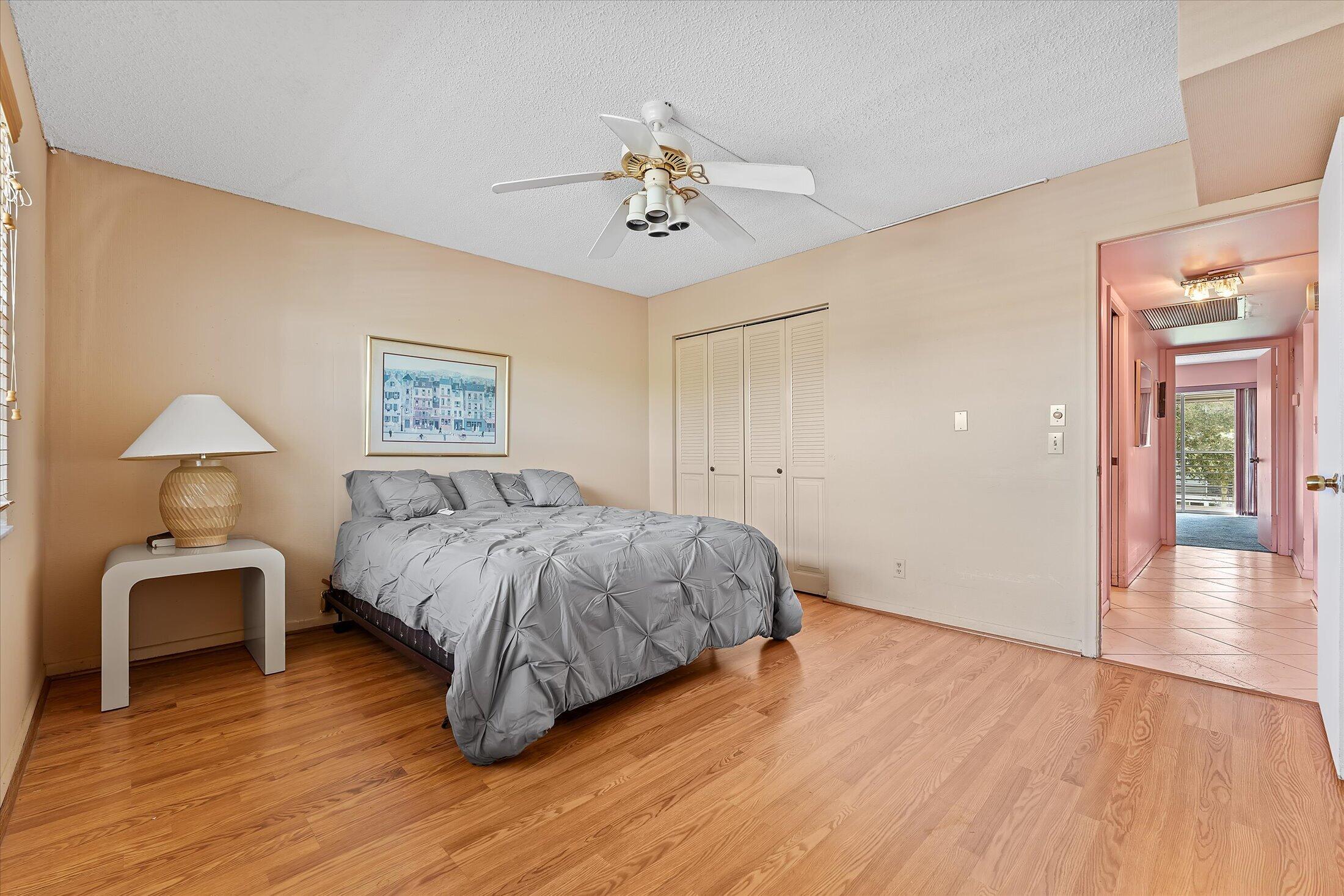 LUCAYA VILLAGE 1-C CONDO - Residential