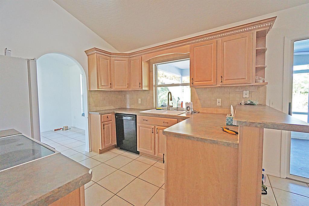 SEBASTIAN HIGHLANDS UNIT 2 - Residential