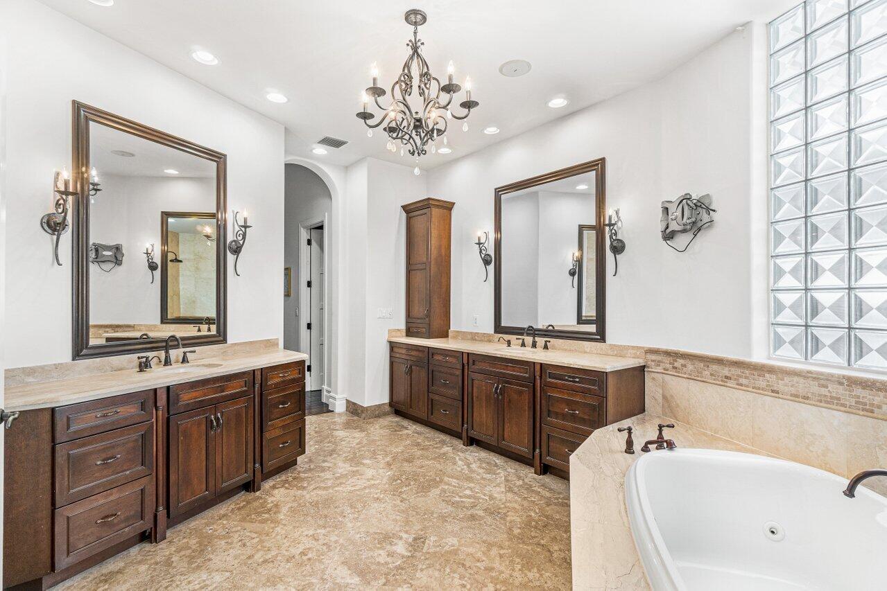 BOCA MARINA - Residential