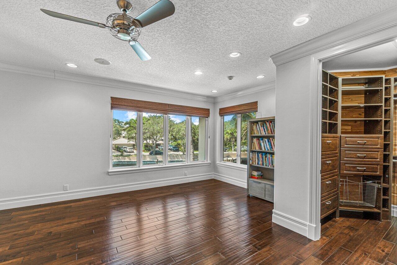 BOCA MARINA - Residential