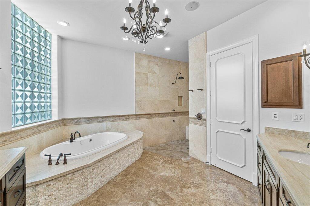 BOCA MARINA - Residential