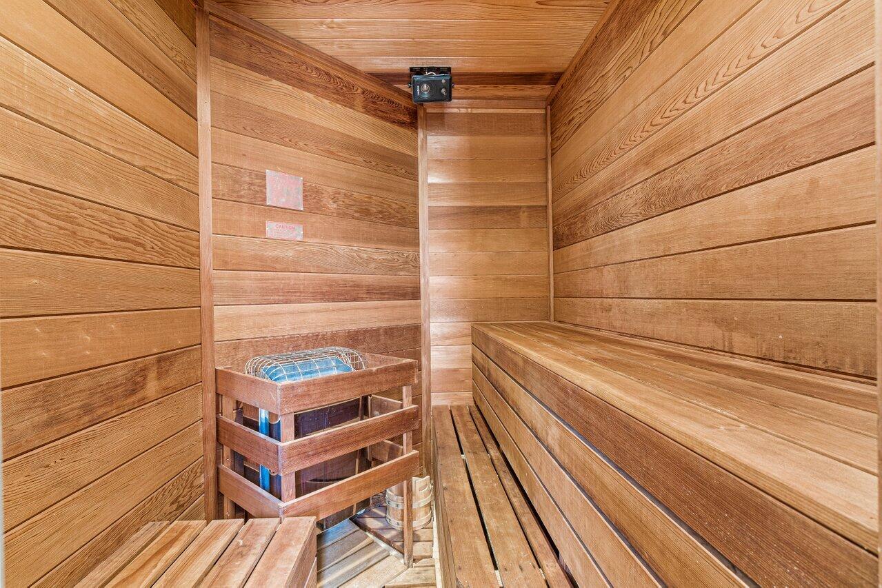 BOCA MARINA - Residential