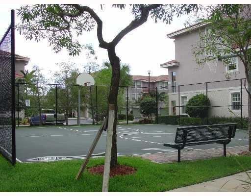 Cypress Pointe At Coral S - Residential Lease