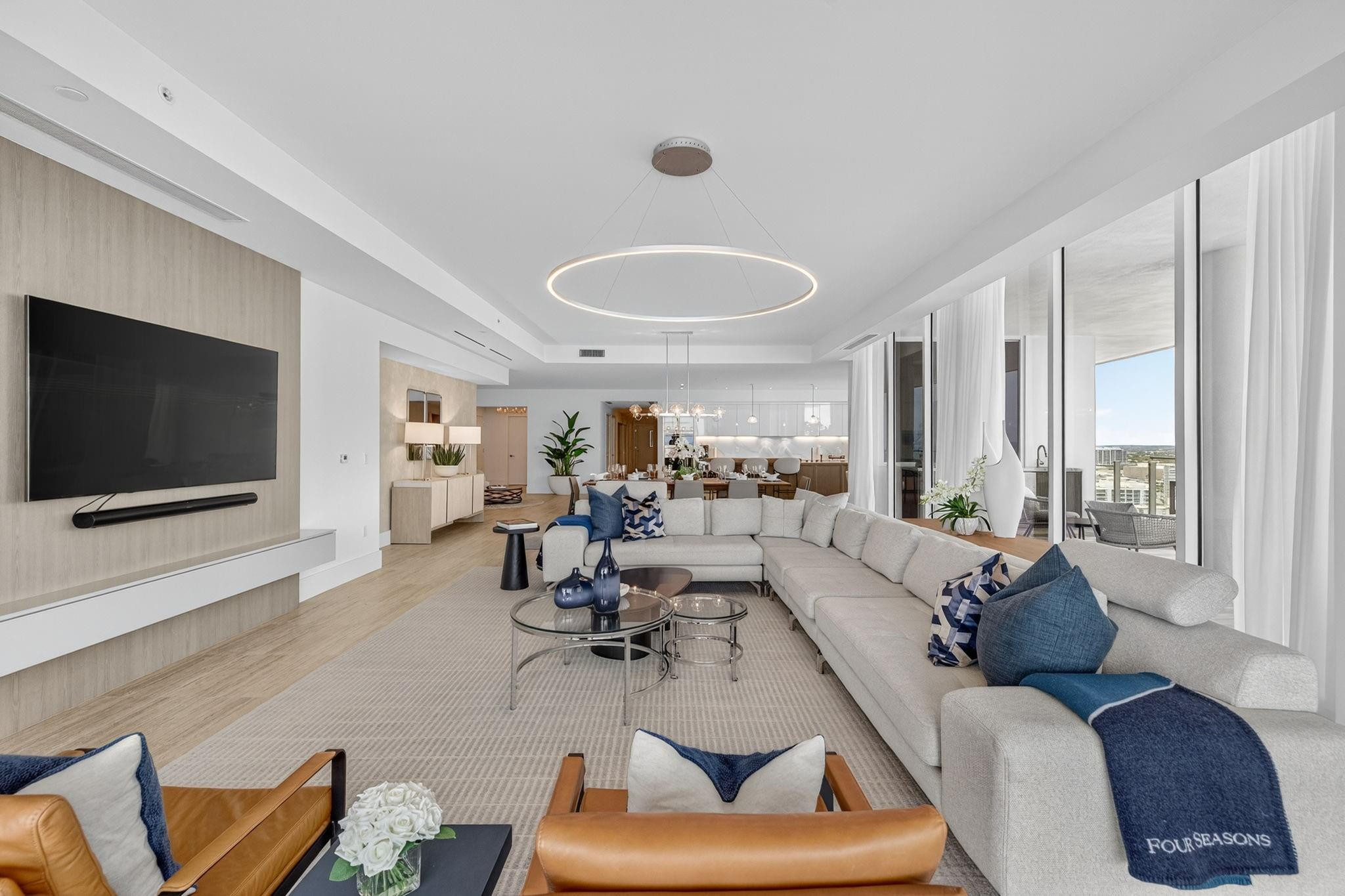 Four Seasons - Residential