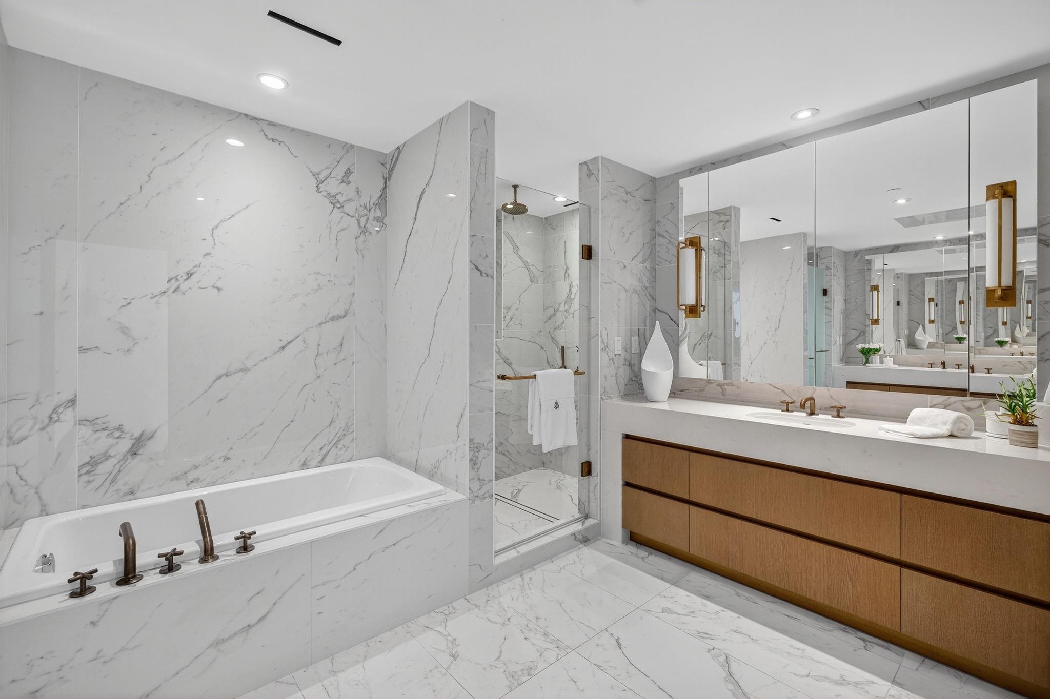 Four Seasons - Residential